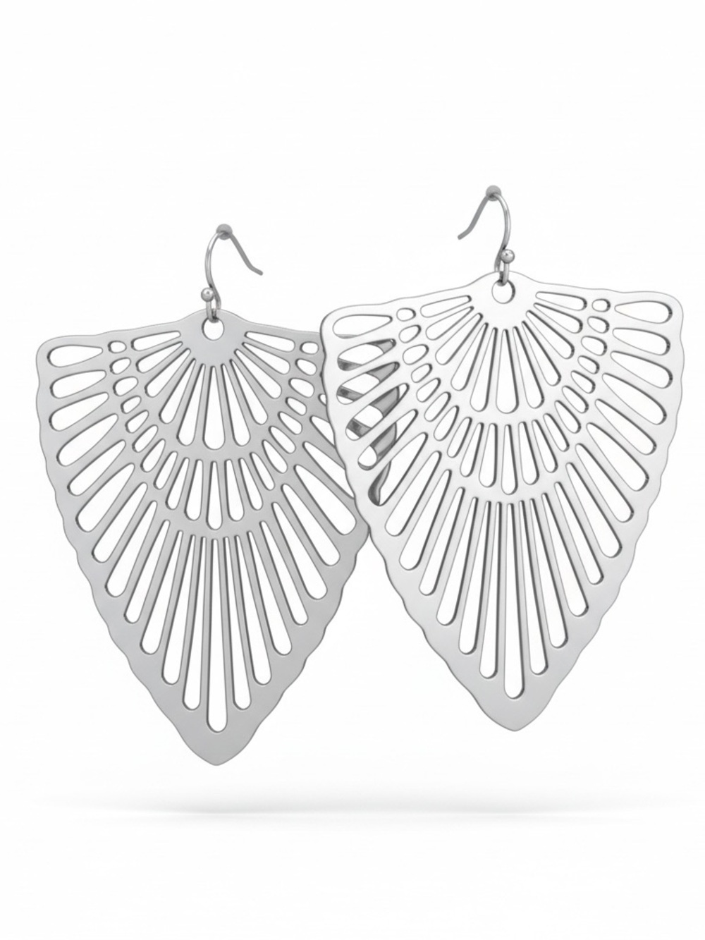 #359–❤️$5/$25❤️Forever 21 Silver Fan Cutout Drop Earrings